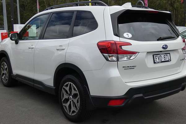 2023 Subaru Forester 2.5i S5
