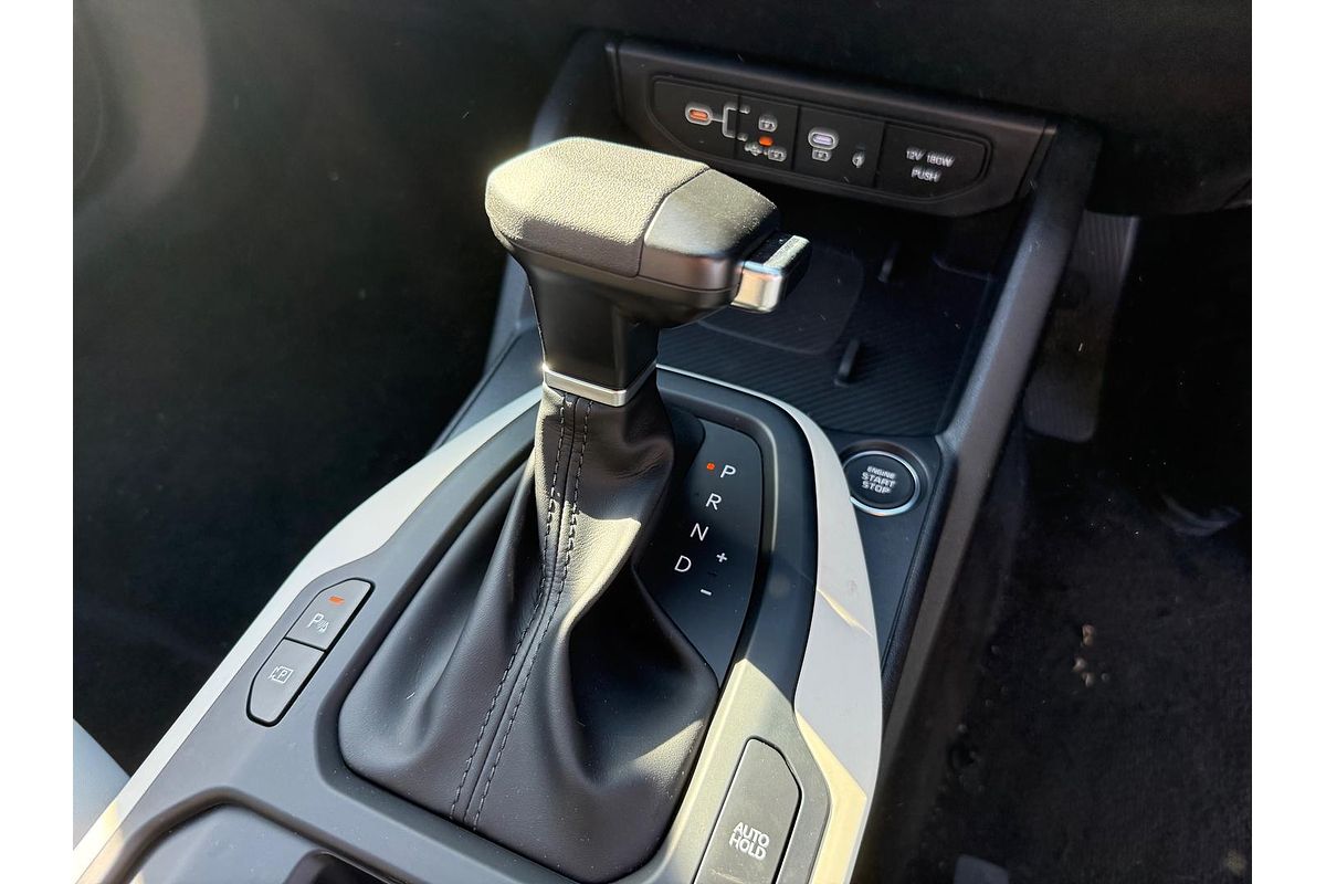 2025 Kia K4 GT-Line CL4m