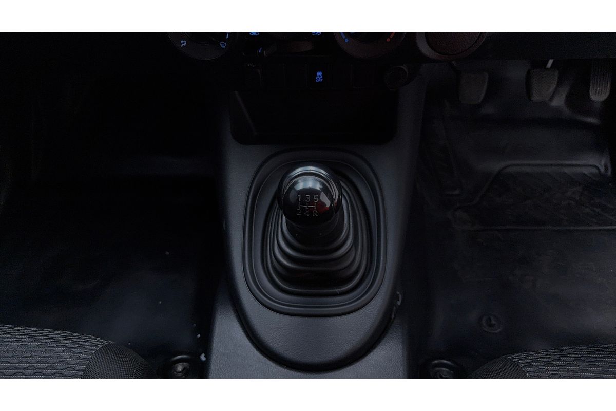 2016 Toyota Hilux Workmate TGN121R Rear Wheel Drive