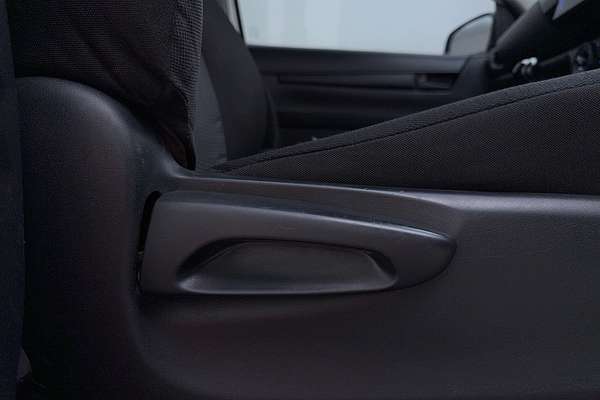 2016 Toyota Hilux Workmate TGN121R Rear Wheel Drive