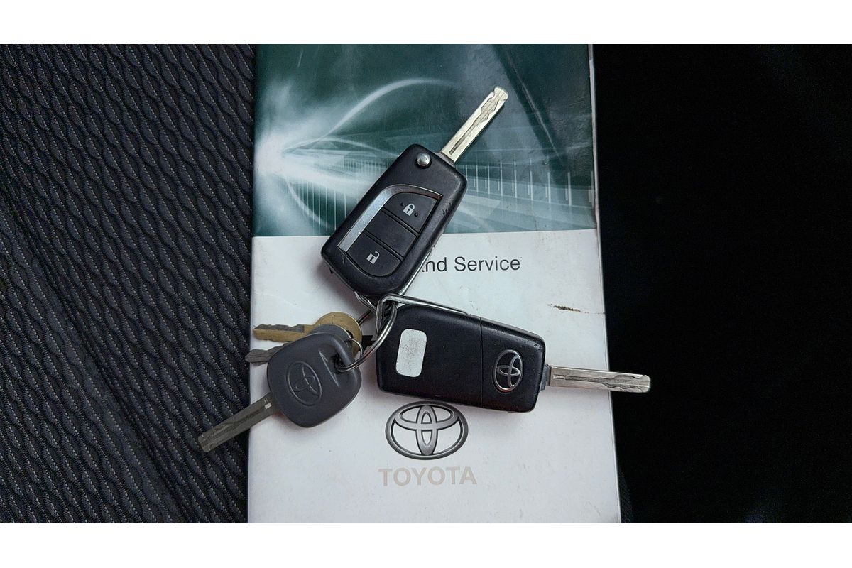 2016 Toyota Hilux Workmate TGN121R Rear Wheel Drive