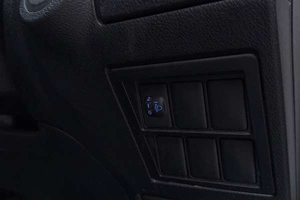 2016 Toyota Hilux Workmate TGN121R Rear Wheel Drive