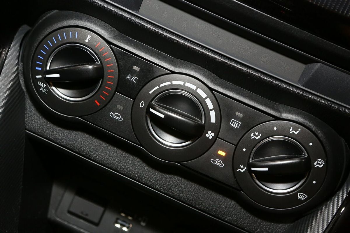 2021 Mazda 2 G15 Evolve DJ Series