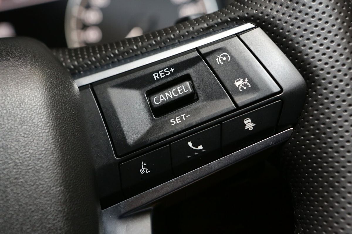 2024 Mitsubishi Outlander LS ZM