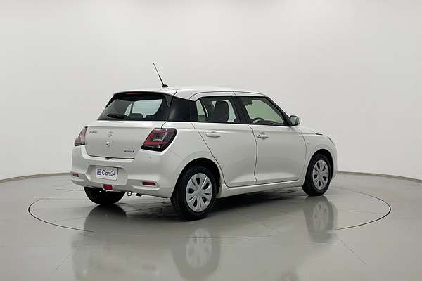 2024 Suzuki Swift Hybrid UZ