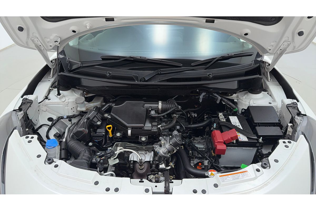 2024 Suzuki Swift Hybrid UZ