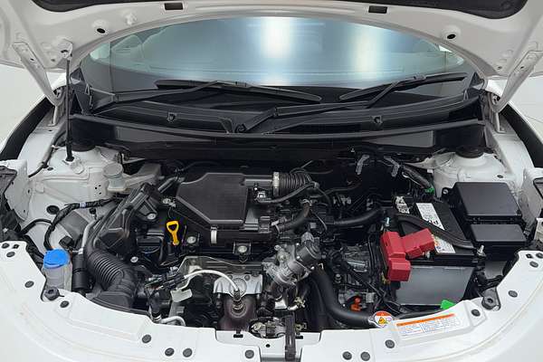 2024 Suzuki Swift Hybrid UZ