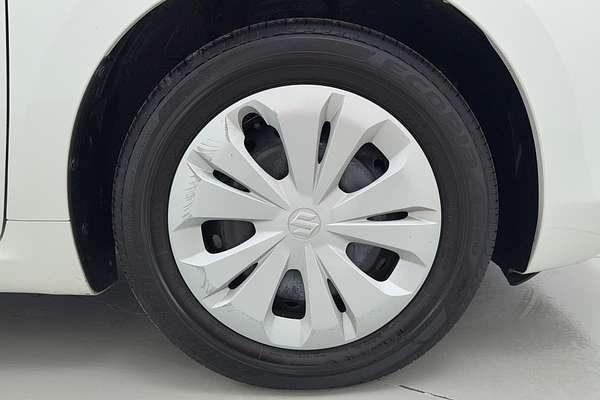 2024 Suzuki Swift Hybrid UZ