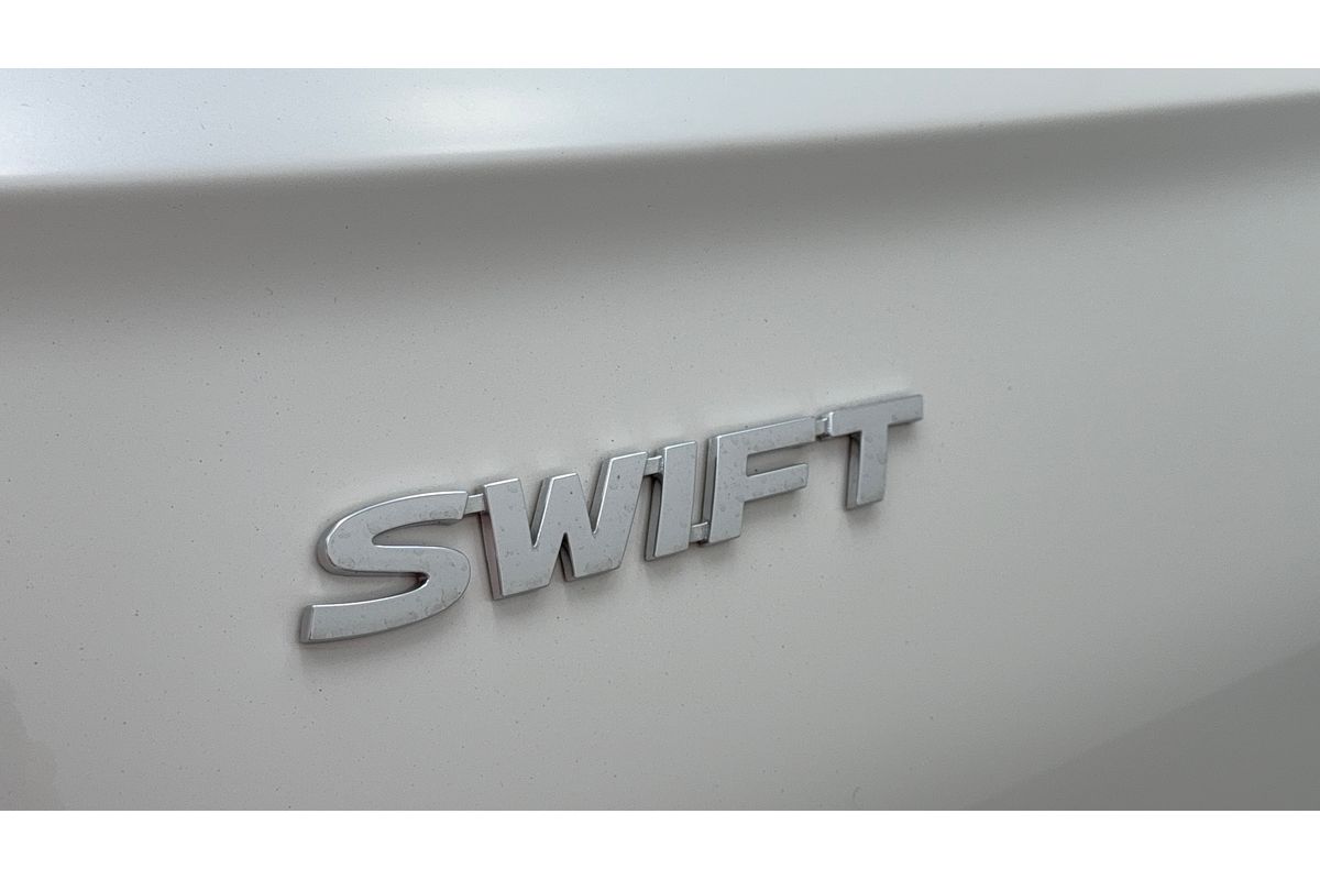 2024 Suzuki Swift Hybrid UZ