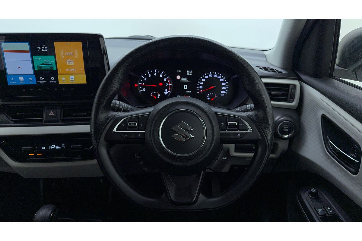 2024 Suzuki Swift Hybrid UZ