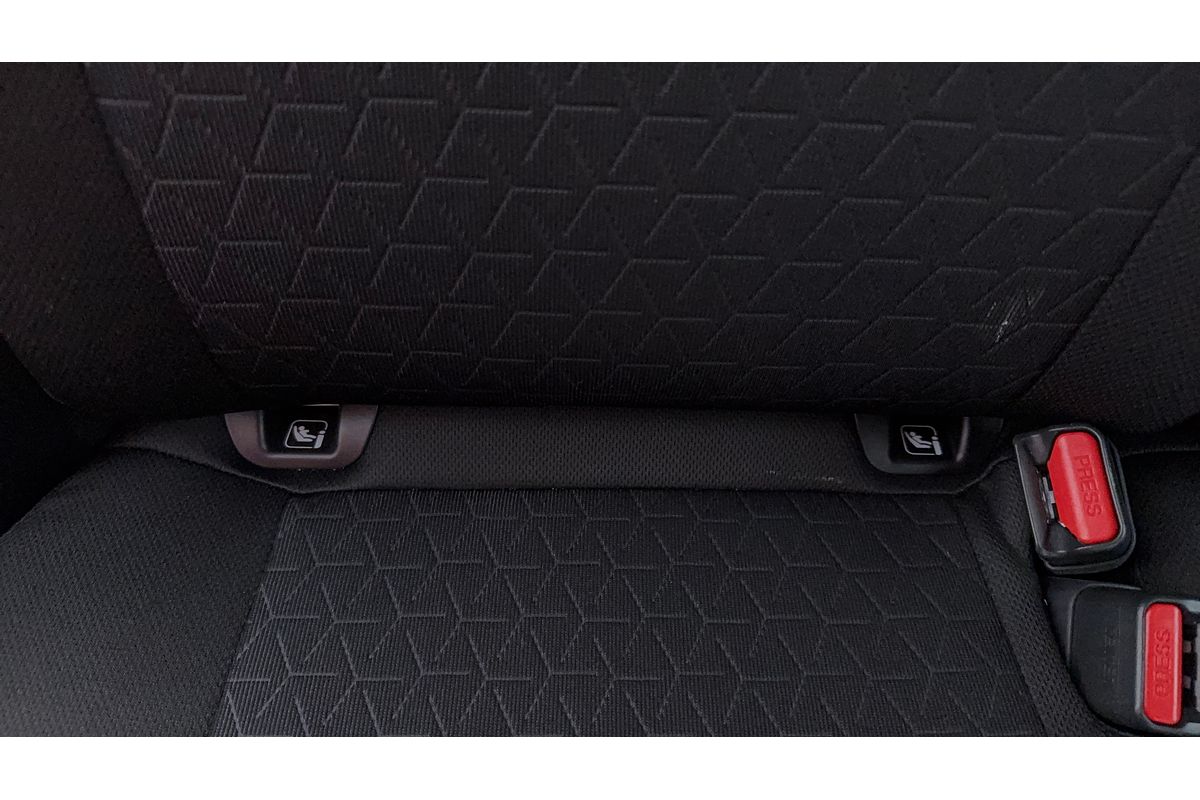 2024 Suzuki Swift Hybrid UZ