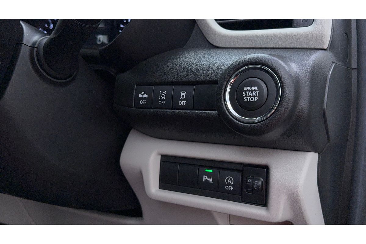 2024 Suzuki Swift Hybrid UZ