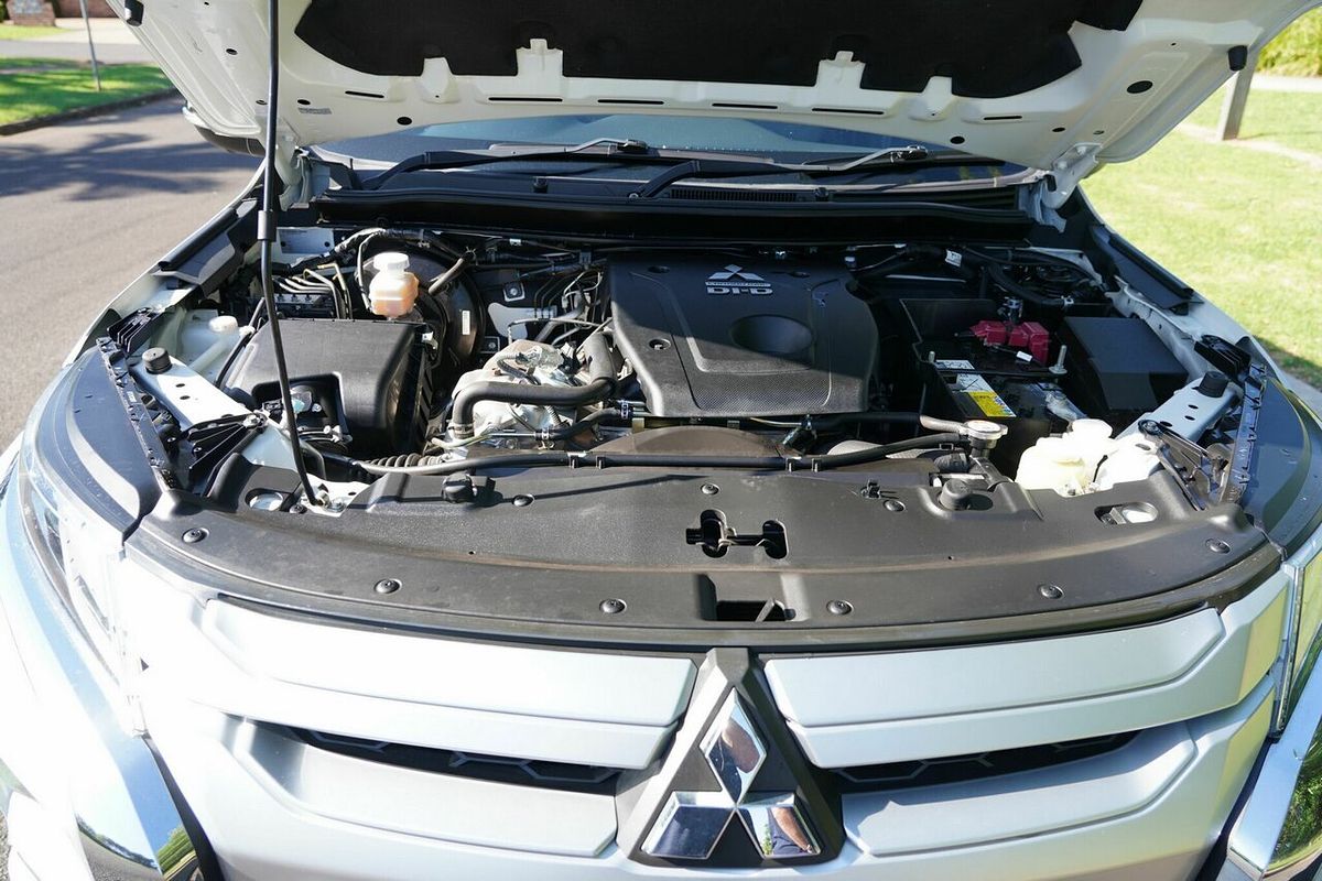 2019 Mitsubishi Triton GLS MR 4X4