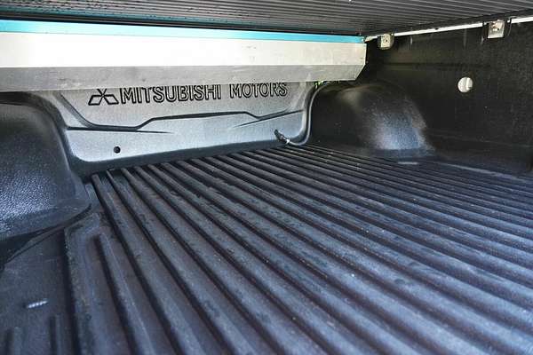 2019 Mitsubishi Triton GLS MR 4X4