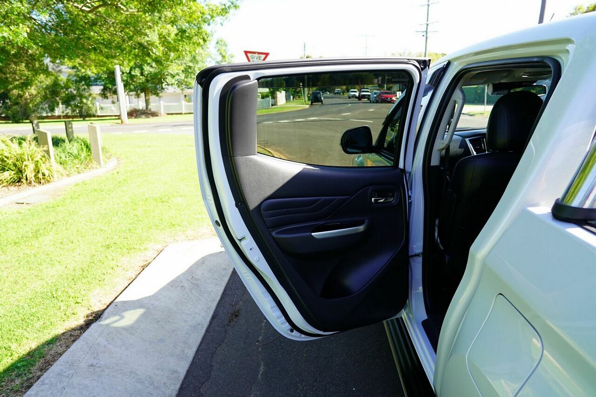 2019 Mitsubishi Triton GLS MR 4X4