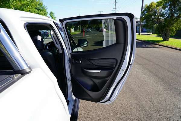 2019 Mitsubishi Triton GLS MR 4X4