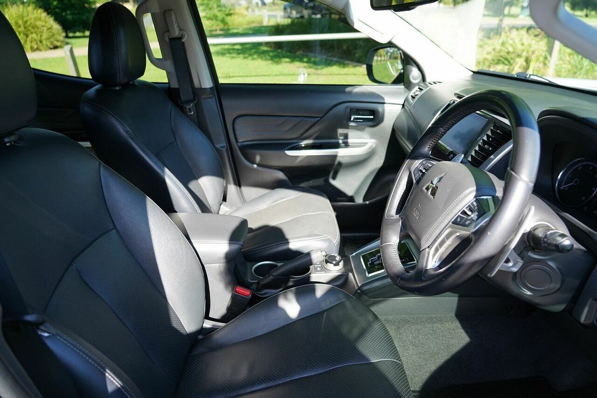 2019 Mitsubishi Triton GLS MR 4X4