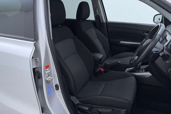 2023 Suzuki Vitara LY Series II