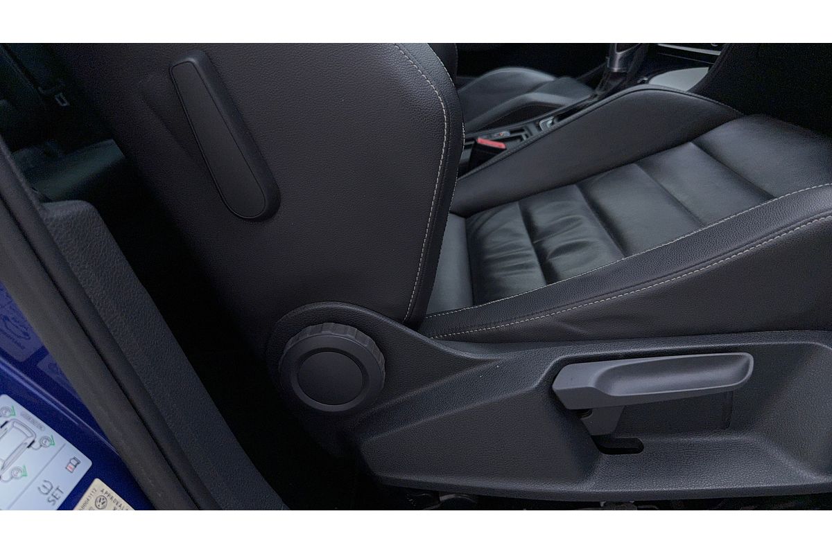 2015 Volkswagen Golf R 7