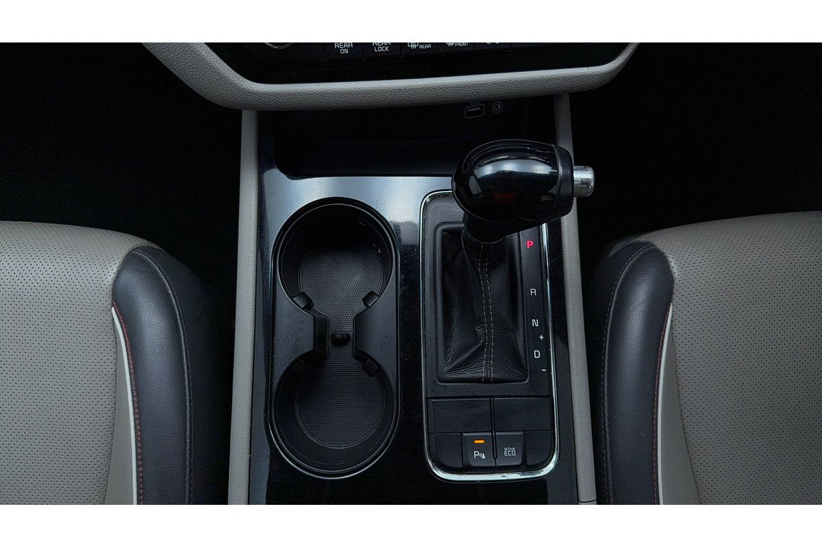 2015 Kia Carnival SLi YP