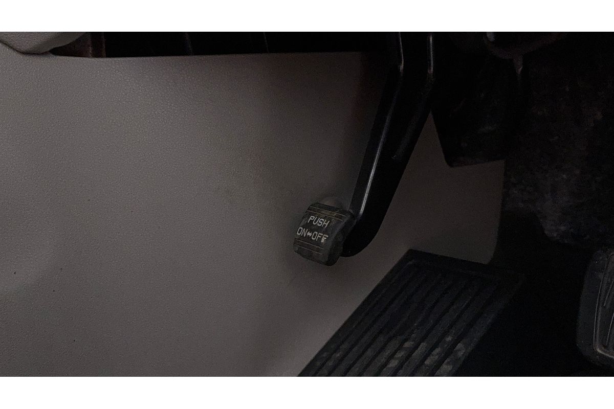 2015 Kia Carnival SLi YP