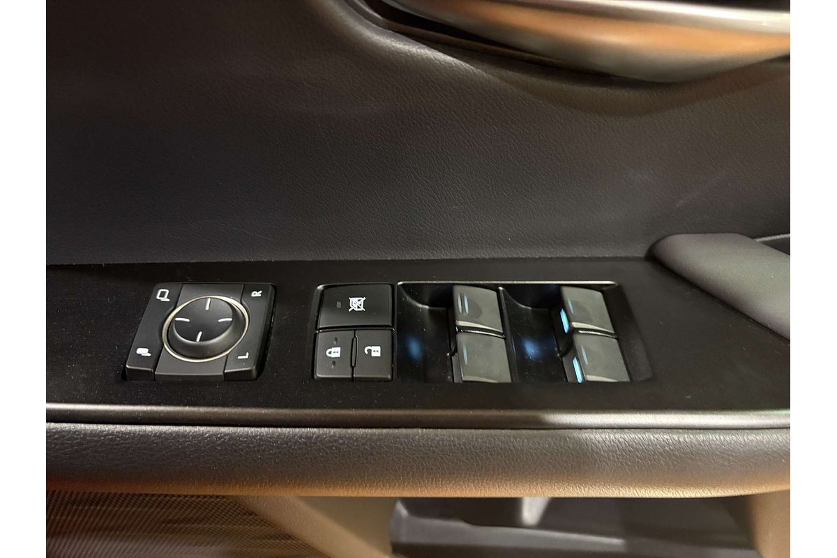 2019 Lexus UX UX200 Luxury MZAA10R