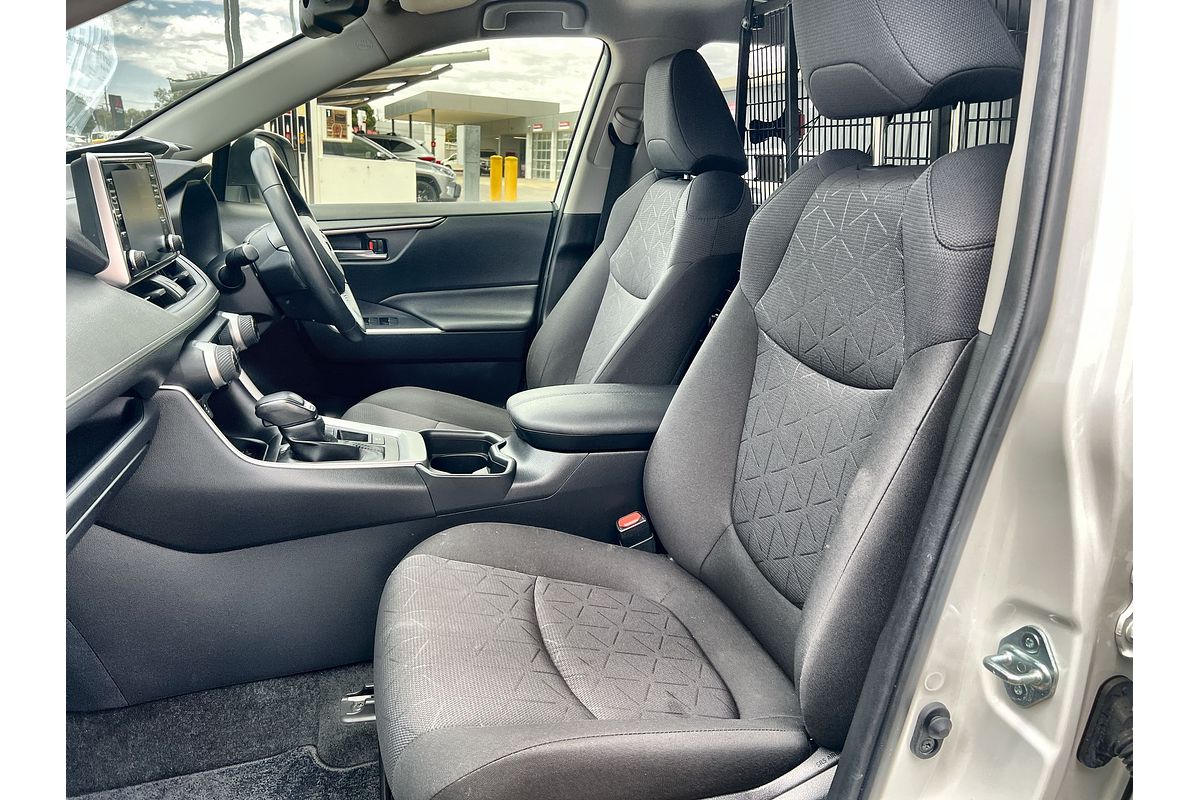 2021 Toyota RAV4 GXL AXAH52R