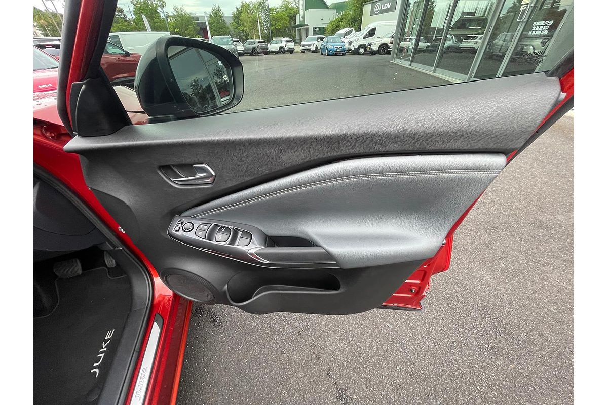 2020 Nissan JUKE ST F16