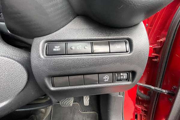 2020 Nissan JUKE ST F16