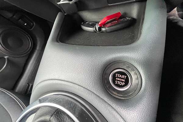 2020 Nissan JUKE ST F16