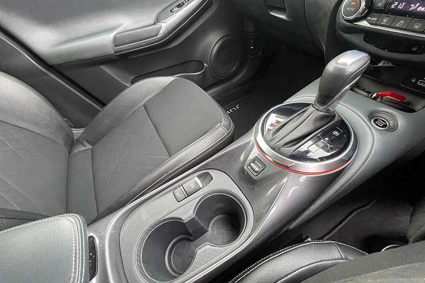 2020 Nissan JUKE ST F16