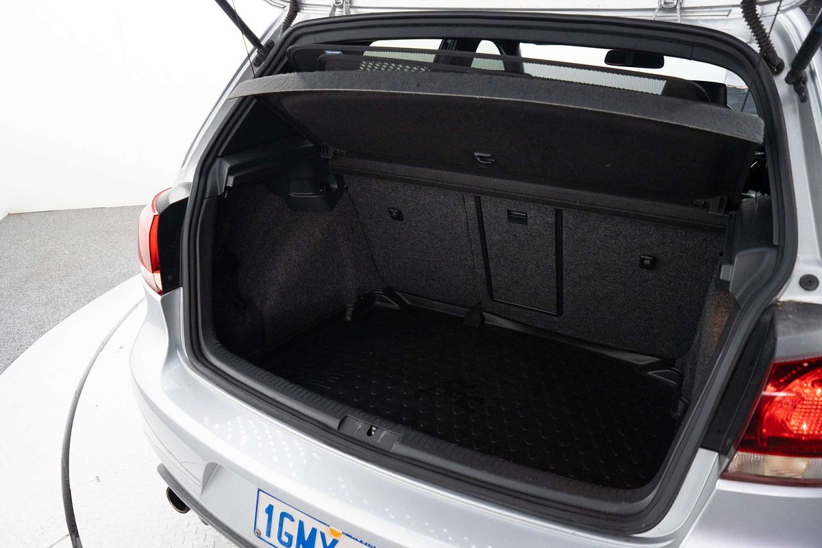 2012 Volkswagen Golf GTI VI