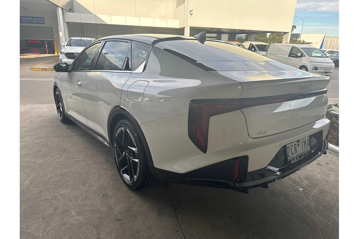 2025 Kia K4 GT-Line CL4m