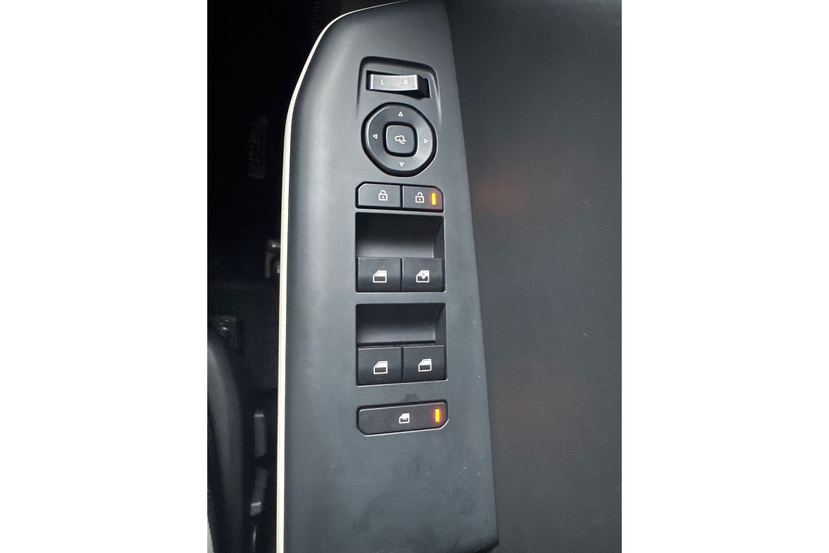 2025 Kia K4 GT-Line CL4m