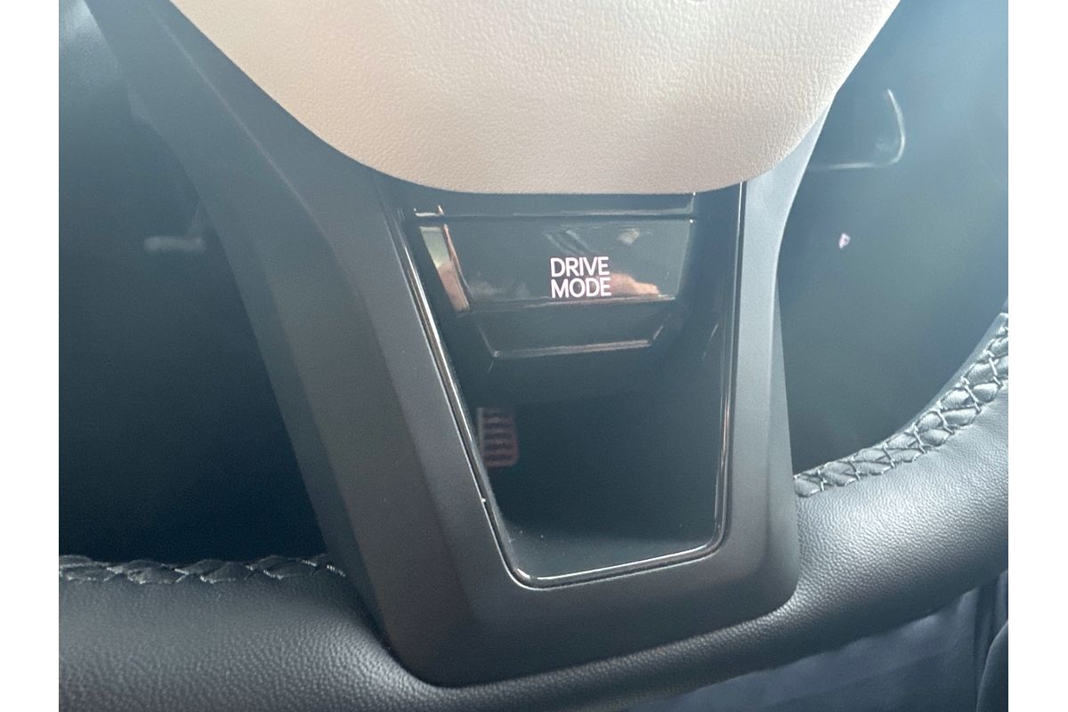 2025 Kia K4 GT-Line CL4m