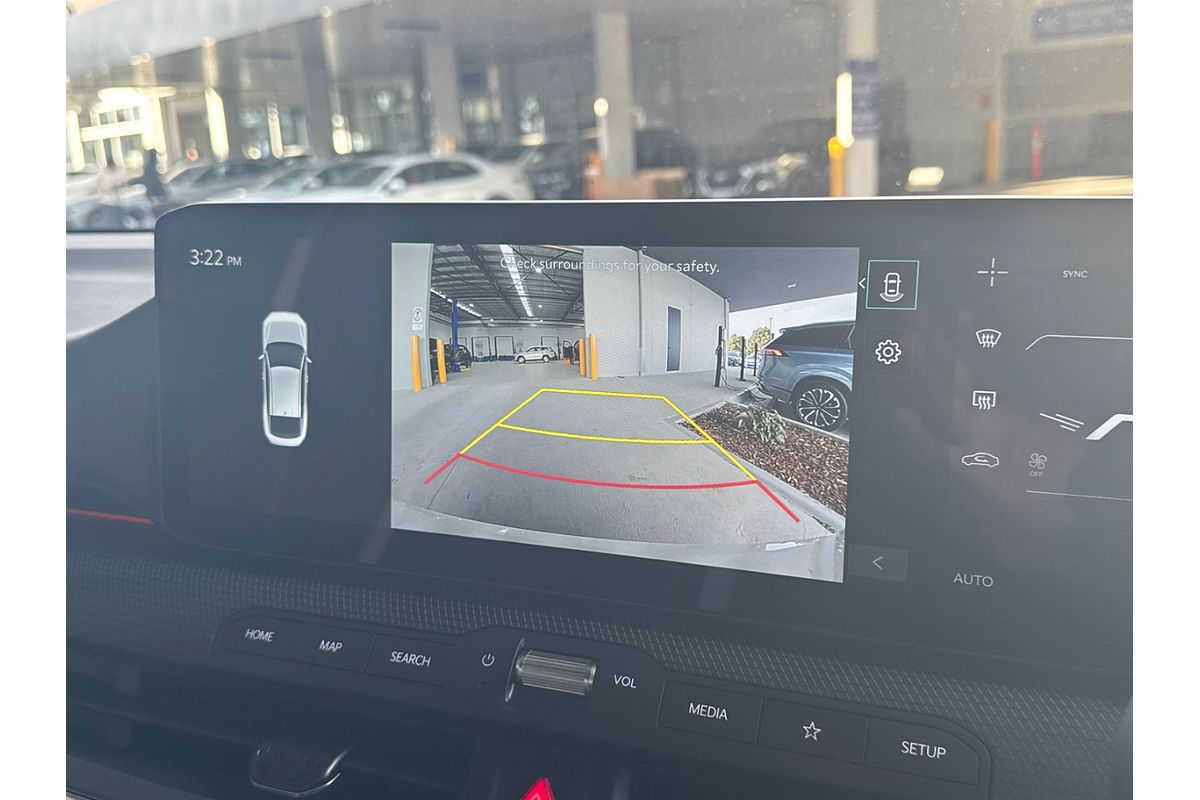 2025 Kia K4 GT-Line CL4m