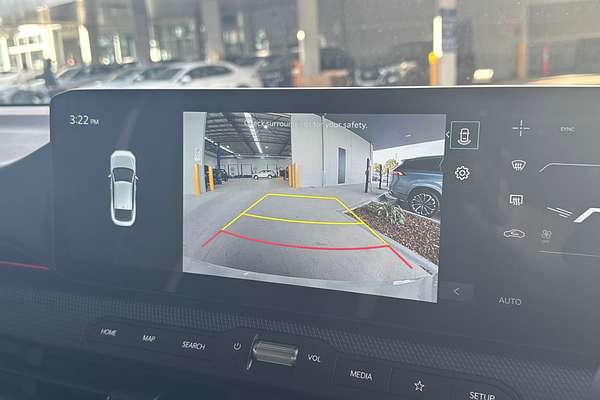 2025 Kia K4 GT-Line CL4m