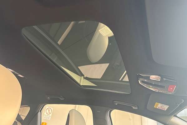 2025 Kia K4 GT-Line CL4m