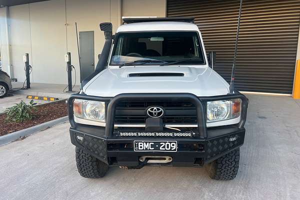2011 Toyota Landcruiser Workmate Troopcarrier VDJ78R