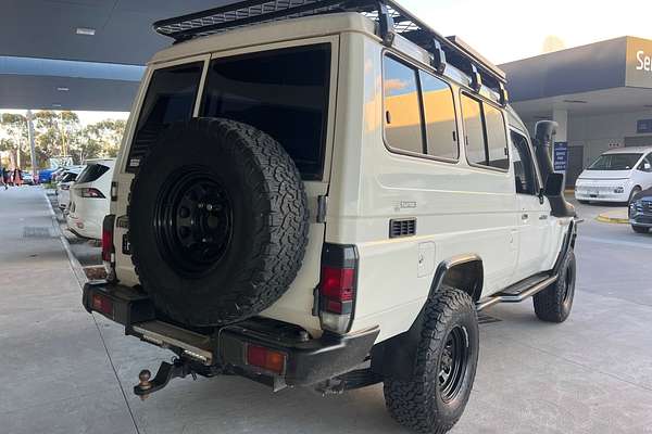 2011 Toyota Landcruiser Workmate Troopcarrier VDJ78R