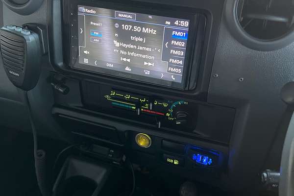 2011 Toyota Landcruiser Workmate Troopcarrier VDJ78R