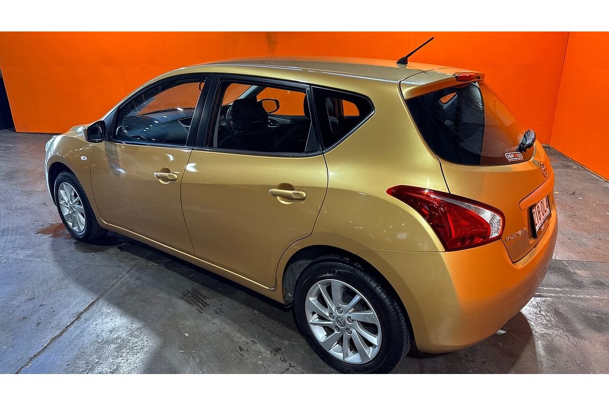 2014 Nissan Pulsar ST C12