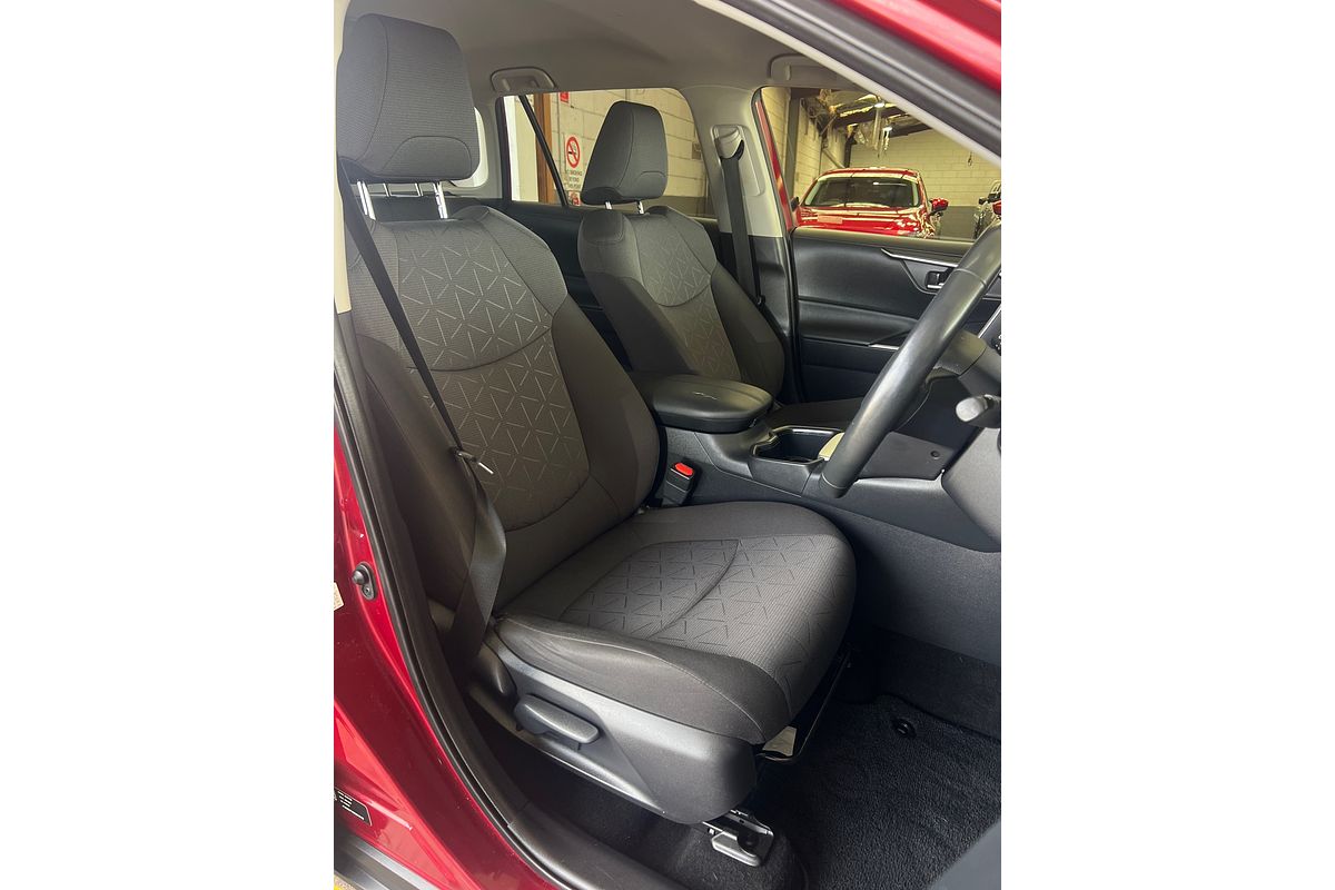 2021 Toyota RAV4 GXL AXAH52R