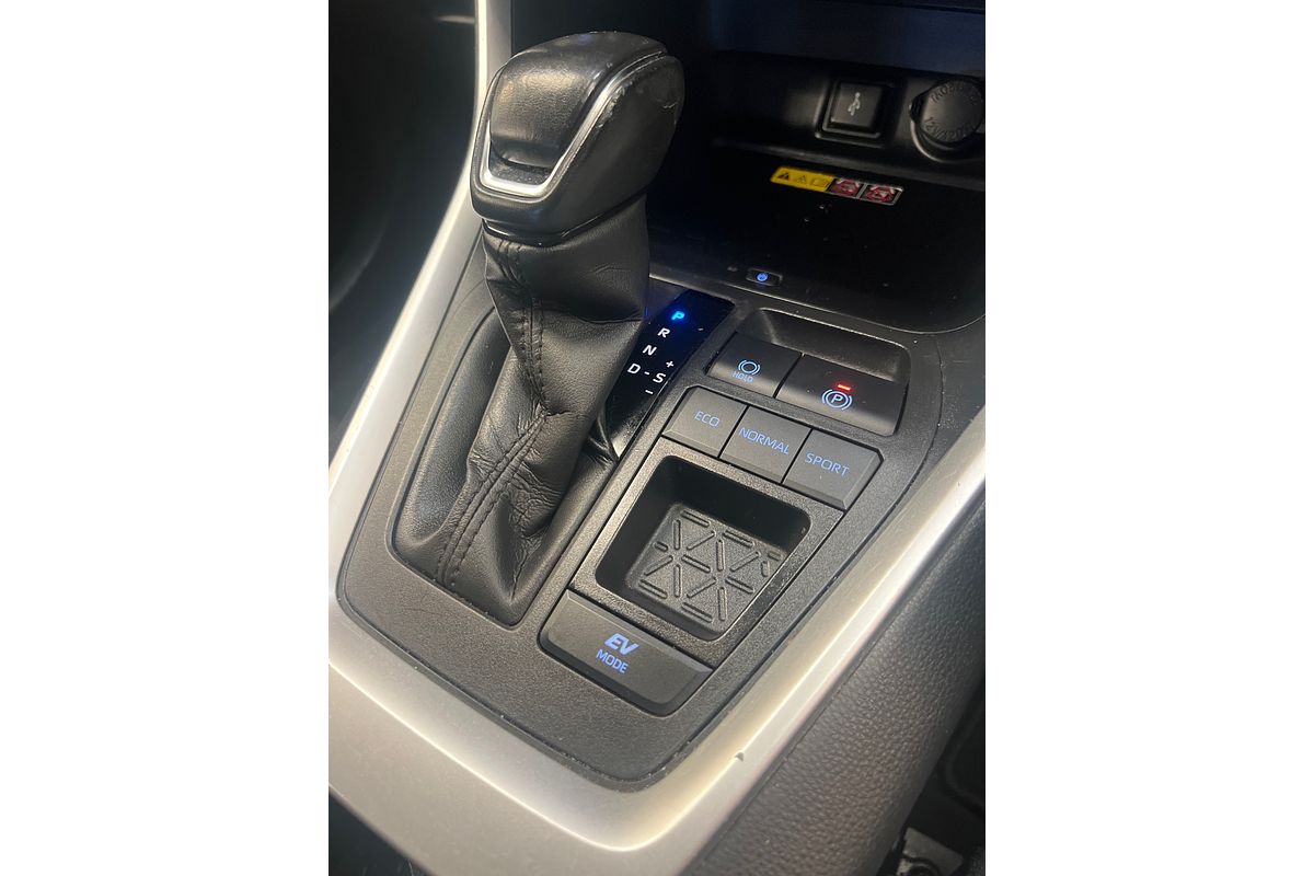 2021 Toyota RAV4 GXL AXAH52R