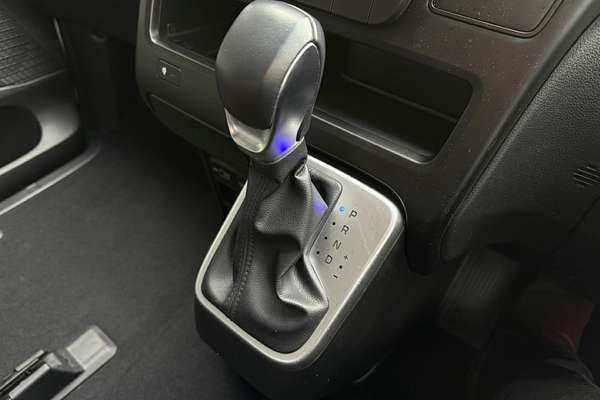 2023 Hyundai STARIA LOAD US4.V2