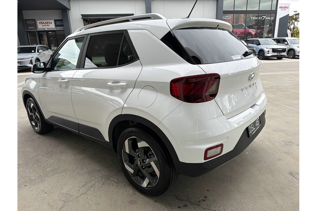 2025 Hyundai Venue Elite QX.V5