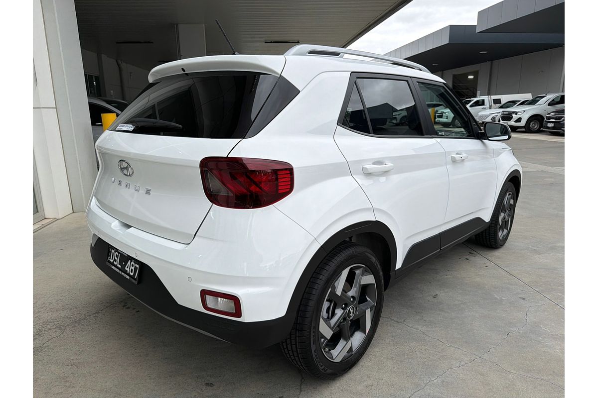 2025 Hyundai Venue Elite QX.V5