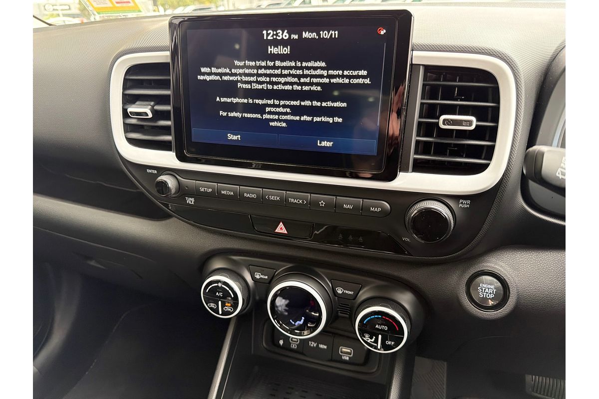 2025 Hyundai Venue Elite QX.V5