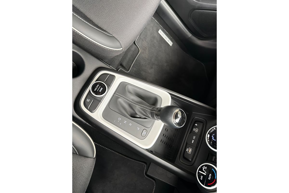 2025 Hyundai Venue Elite QX.V5