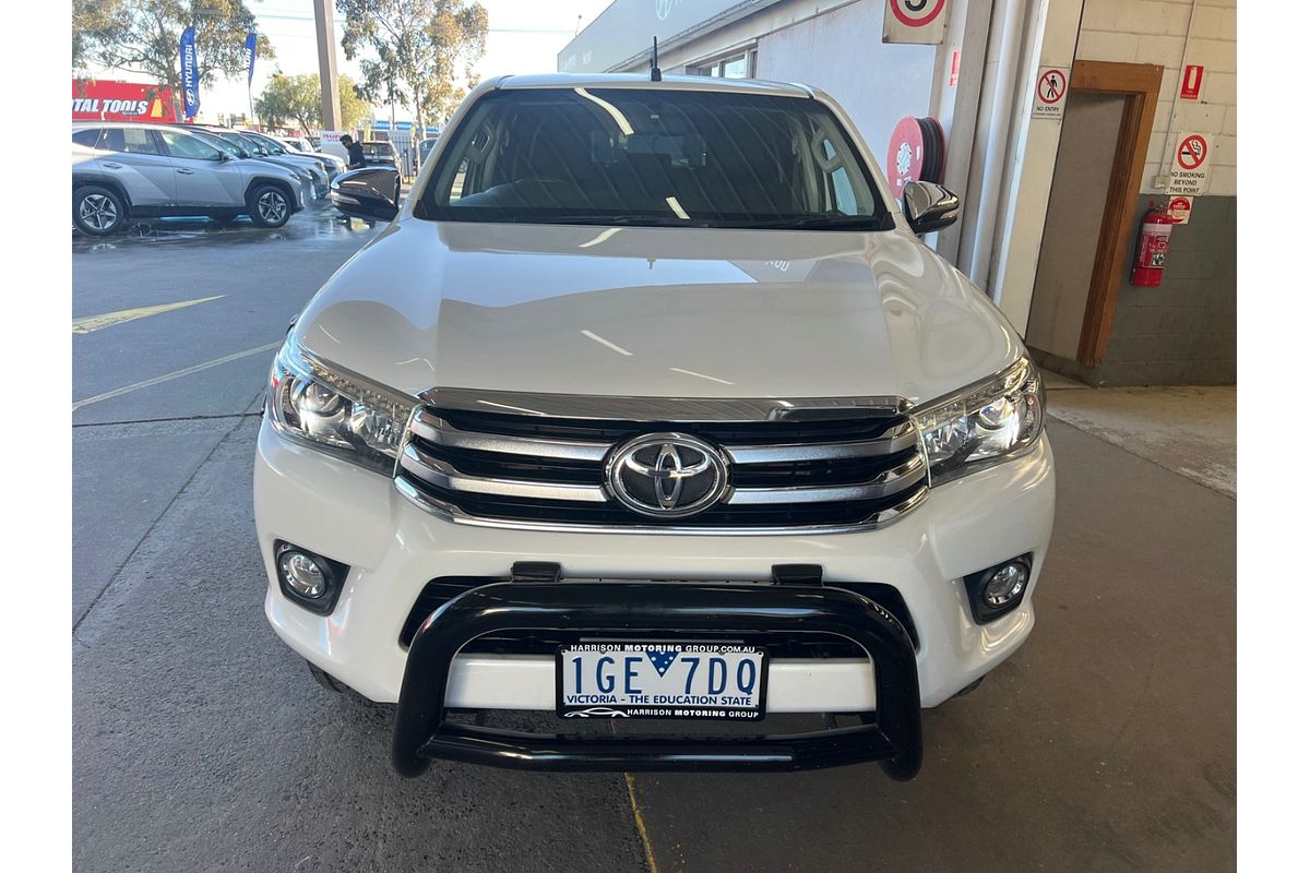 2015 Toyota Hilux SR5 GUN126R 4X4